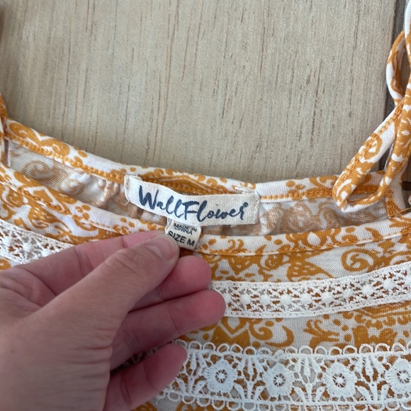 Wallflower tank top - Picture 4 of 5